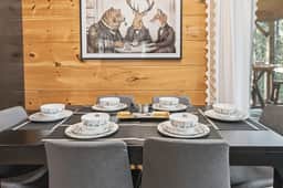 Grizzly Glam - Image 5
